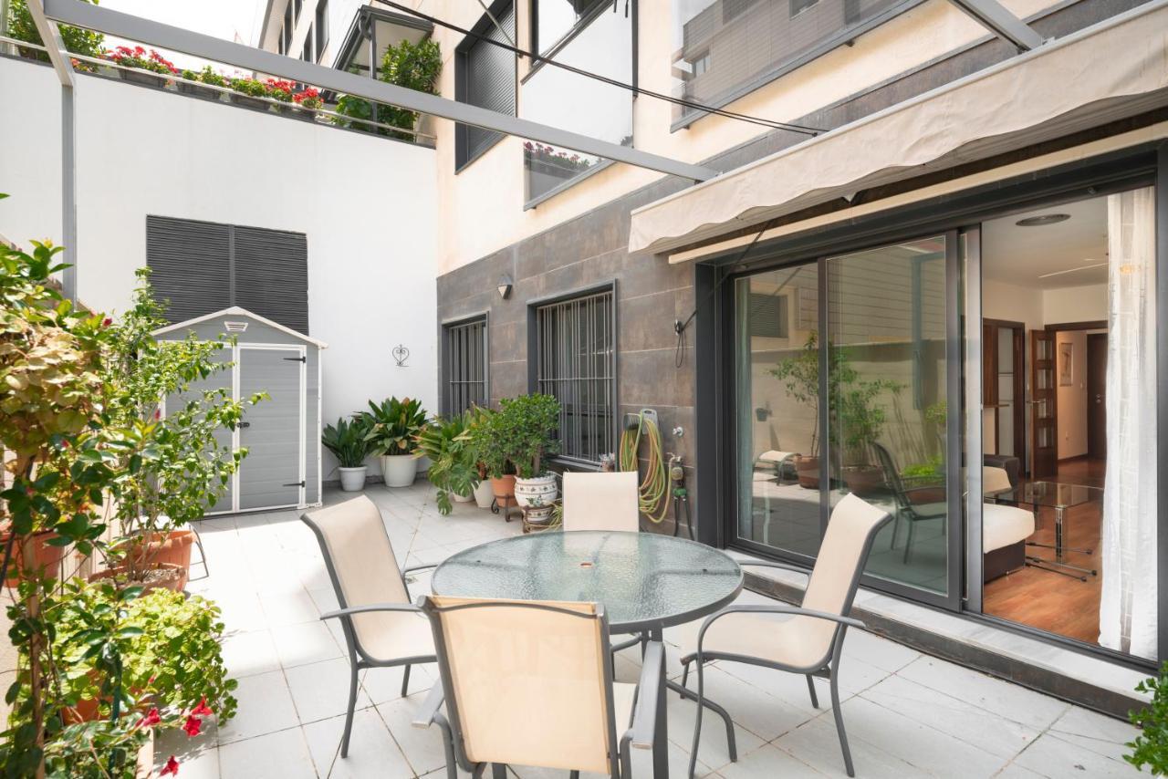Appartamento Enjoygranada Lujo Piscina Y Parking Esterno foto